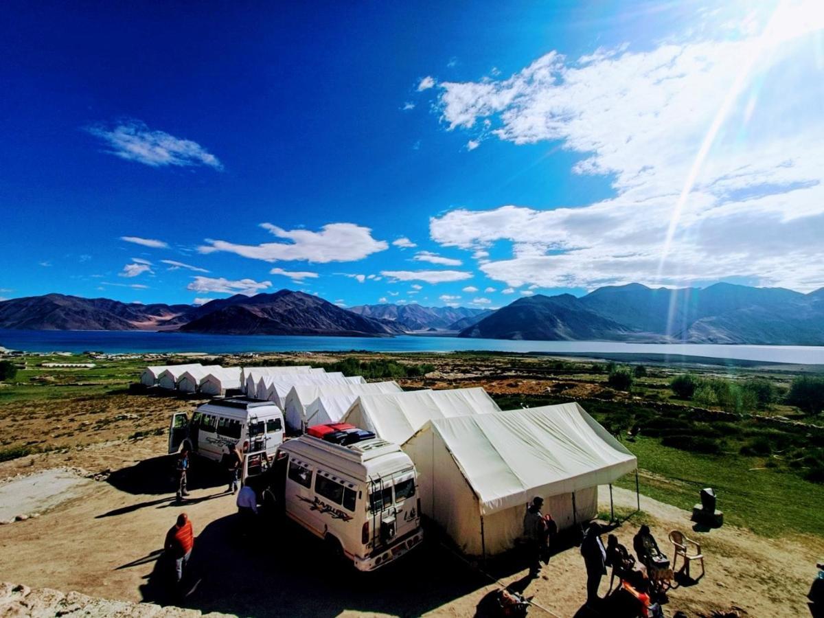 Camp Redstart Hotel Leh Exterior photo